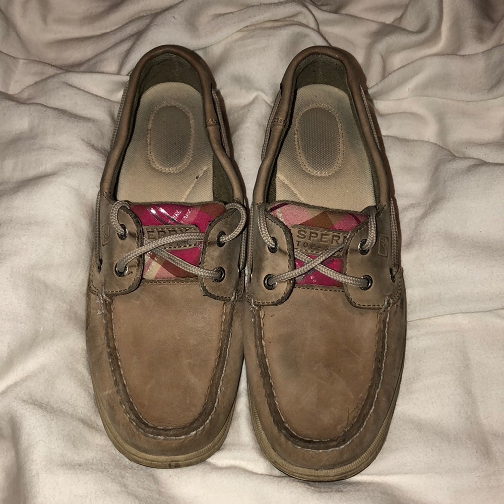 Like new sperrys